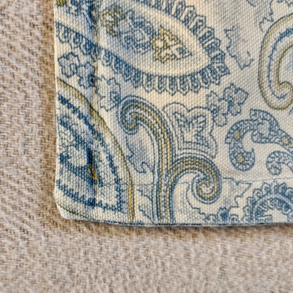 Paisley Throw-Pillow Cover (Blue & White) - Picture 4 of 8